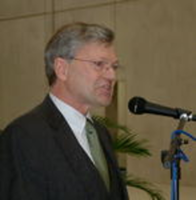 Eröffnete das neue Gebäude: Hans-Joachim Wessendorf