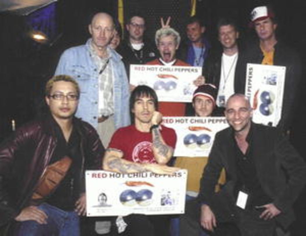 Nach 20 Jahren immer noch Pfeffer im Hintern: die Red Hot Chili Peppers und das Team von Universal Music Schweiz