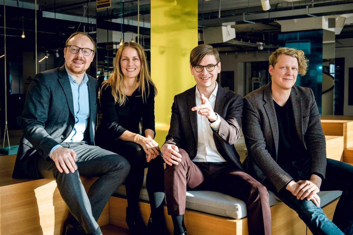 Freuen sich auf ihre Zusammenarbeit: Clemens Trautmann (President Deutsche Grammophon), Ute Fesquet (Vice President A&R Deutsche Grammophon), Víkingur Ólafsson und Christian Badzura (Execu...