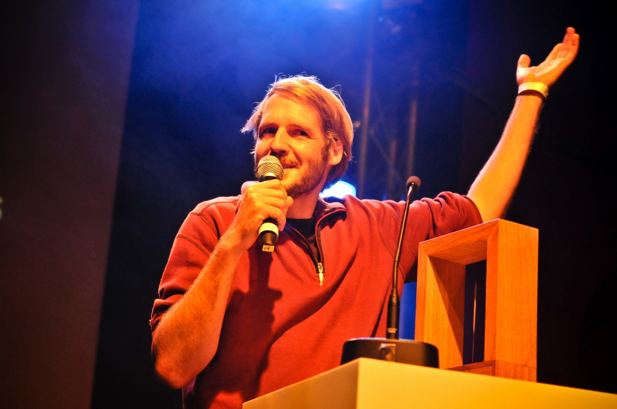 Nahm 2009 eine der ersten Hans-Trophäen in Empfang: Gisbert zu Knyphausen (Foto: NDR Maas)