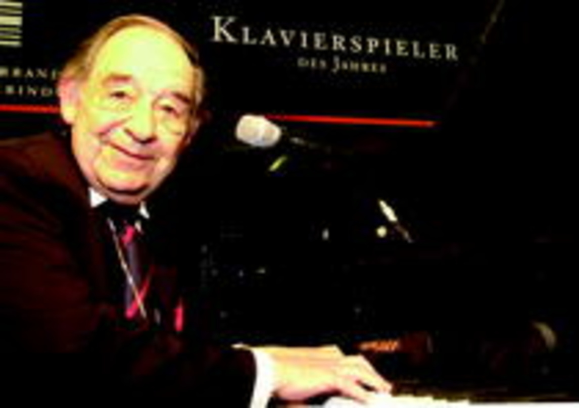 Preisgekrönter Klavierspieler: Paul Kuhn