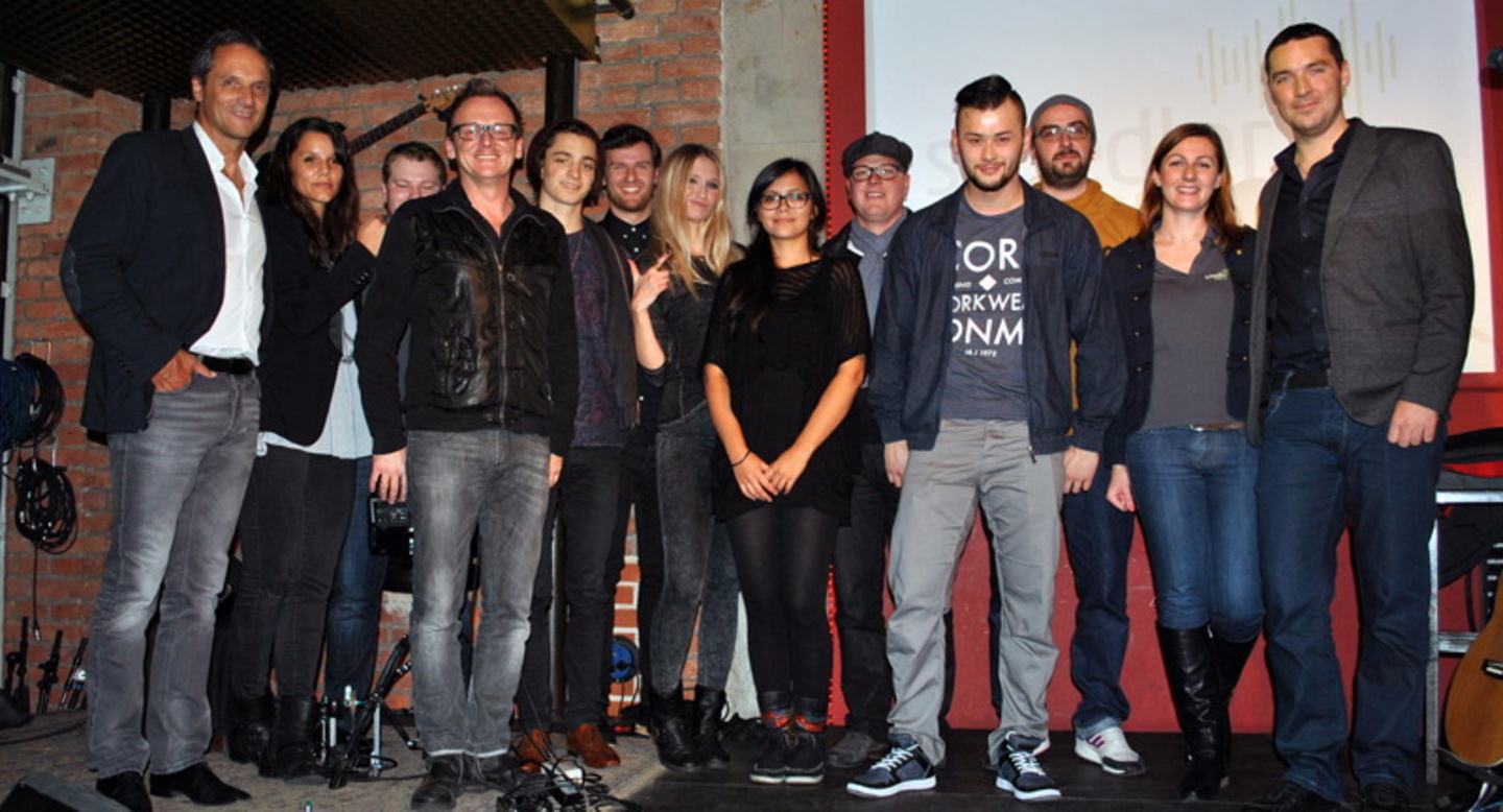 Beim Songwriter Camp von Schedler Music in Wien (von links): Rudi Schedler, Fiona Schedler, Thomas Gierl, Peter Pansky (alle Schedler Music), Songwriter Ramon Riezouw, Daniel Grunenberg un...