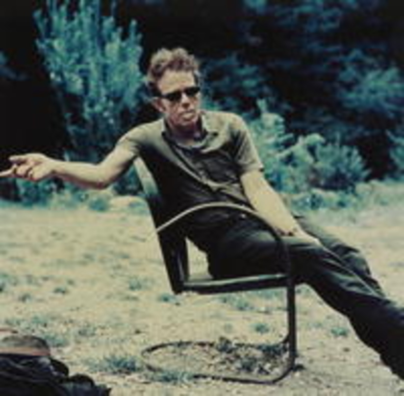cbca4ace992170bb7641dc21ec369c5a9a68db573ce1c8af1c166abdcb2f6e73 Wehrt sich gegen Werbung: Tom Waits