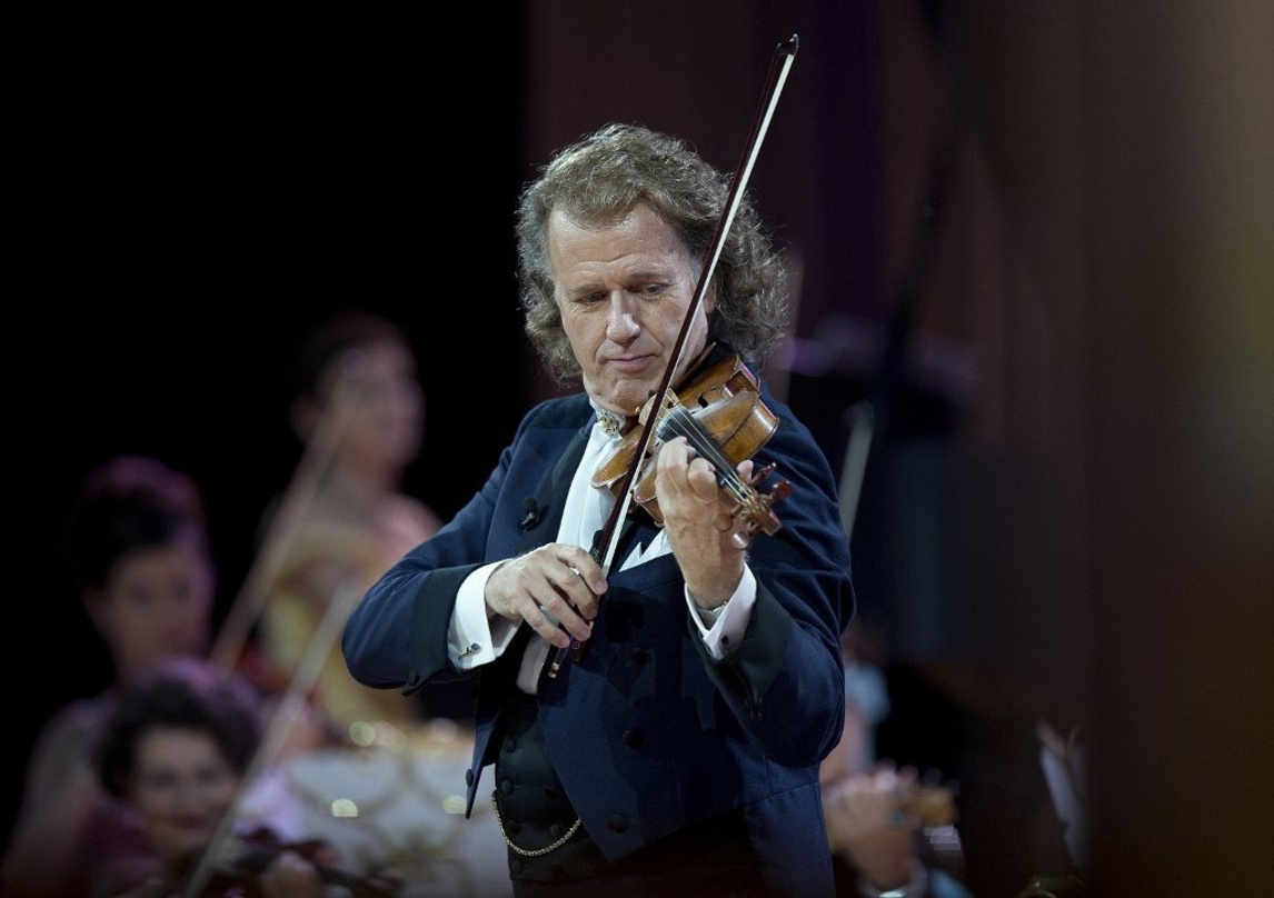 Strebt auch 2015 wieder eine sechsstellige Besucherzahl in Deutschland an: André Rieu
