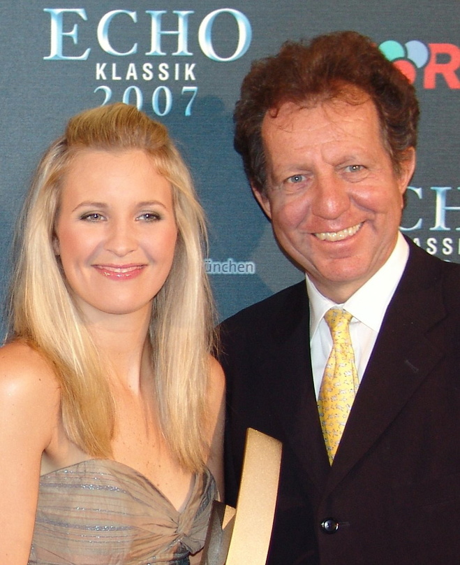 Feierte 2007 noch beim Echo Klassik: Costa Pilavachi, hier mit Alison Balsom
