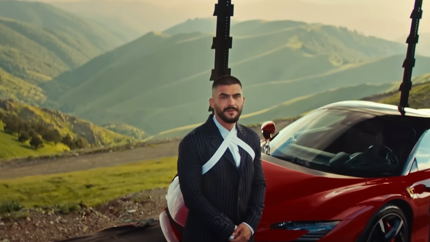 Butrint Imeri platziert sich mit dem Video zu seinem Song "Tu Mena" an der Spitze der YouTube-Musik-Trendcharts.