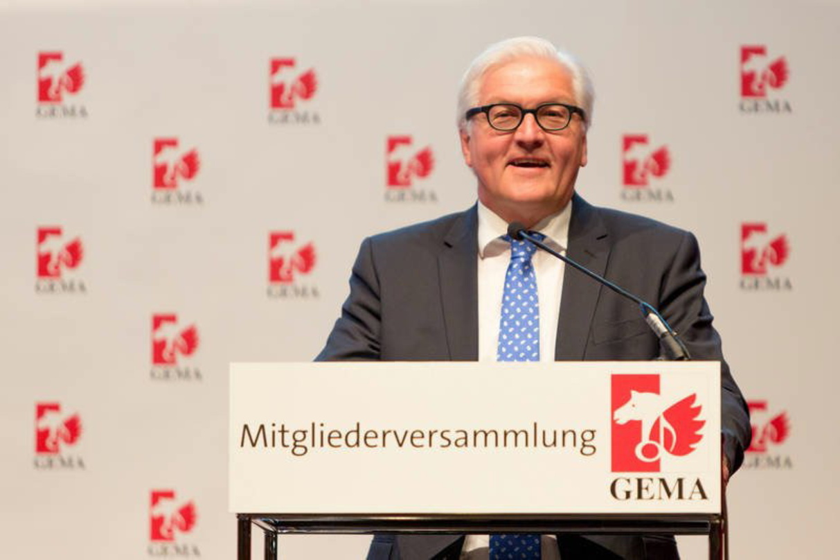 Als Gastredner bei der GEMA-Mitgliederversammlung 2013 in München: Frank-Walter Steinmeier