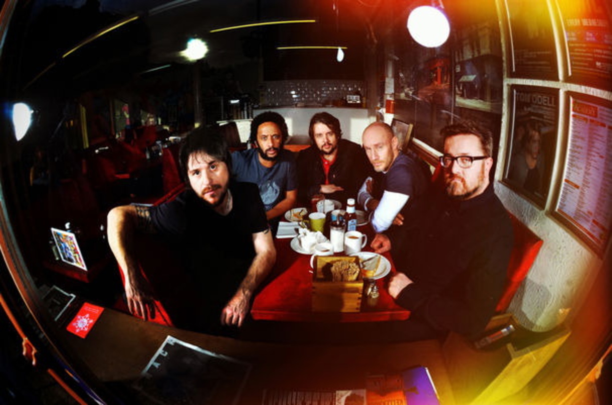 Führen erstmals die UK-Longplay-Hitliste an: Elbow