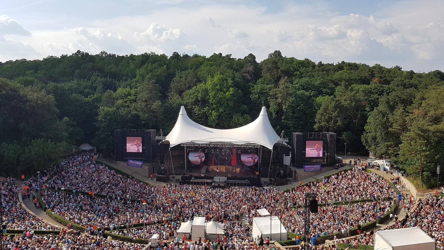 Ausverkauftes Open-Air: die Schlagernacht 2016