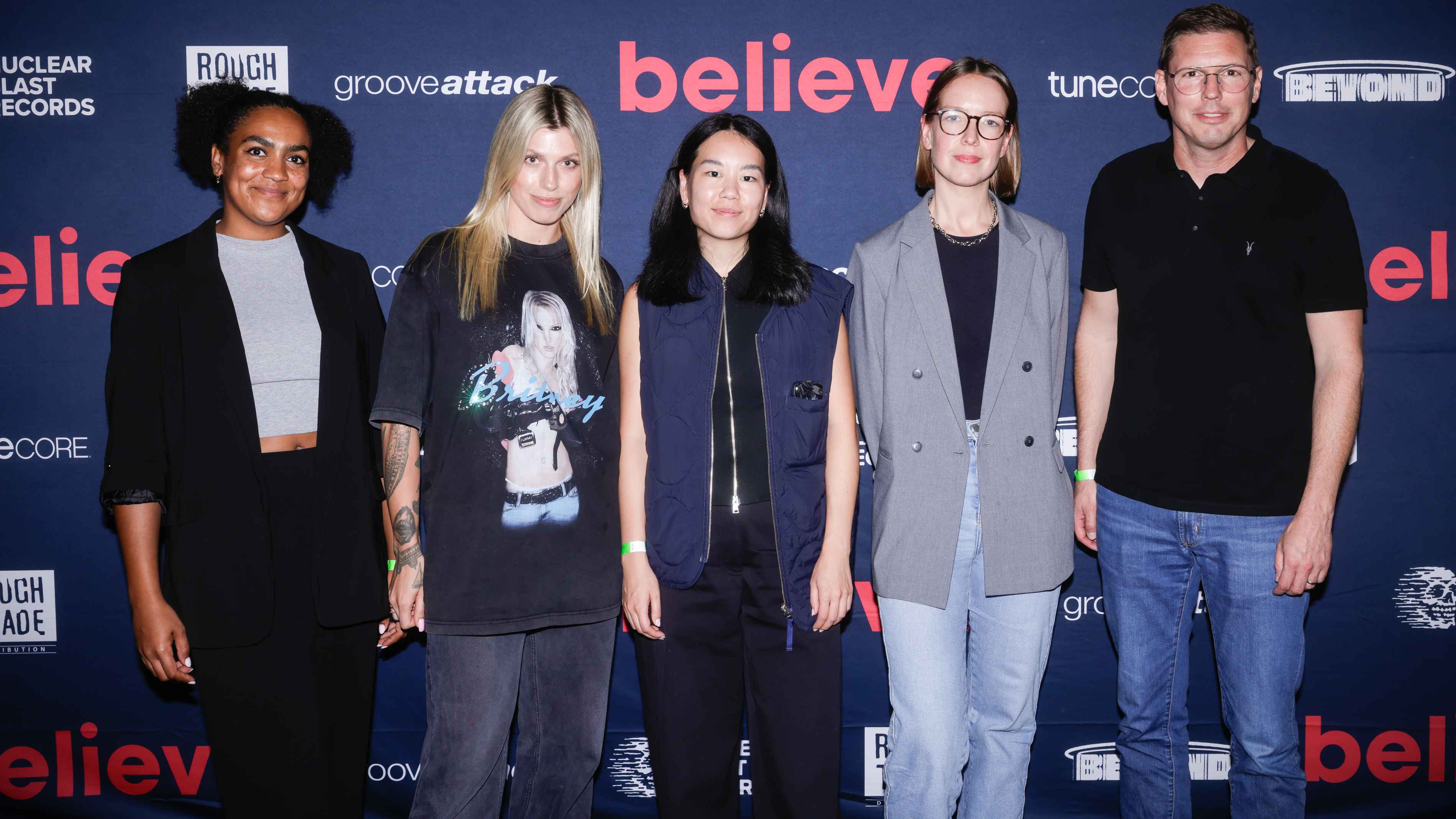 Trafen sich bei Amplify in Berlin (von links):   Christy Casamayor (Artist & Label Partnerships Manager Spotify), Dina Mönster (Artist & Label Partnerships GSA & CEE YouTube Music), Conny ...