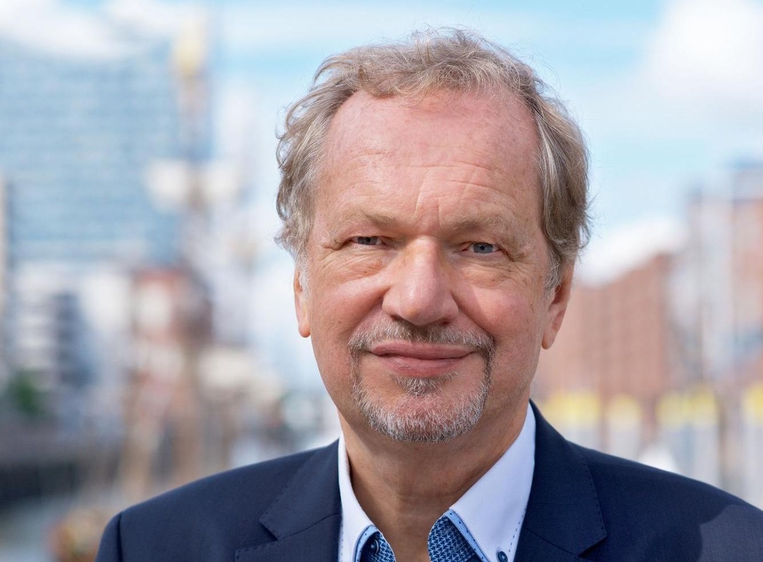 Sprach bei der Pressekonferenz von "Verzweiflung und Auswegslosigkeit": BDKV-Präsident Jens Michow