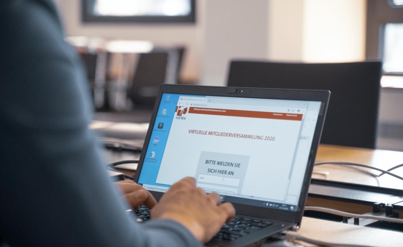 Digitales Jahrestreffen: die Mitglieder der GEMA tagten 2020 erstmals rein virtuell
