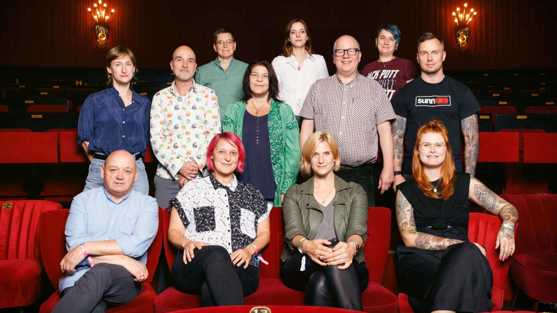 Nach den Wahlen im September 2023: der damals frisch formierte VUT-Vorstand um (hinten, von links) Ina Schulz, Tom Reiss, Dorette Gonschorek, Petra Deka, Henrietta Bauer, Thomas Zimmermann...