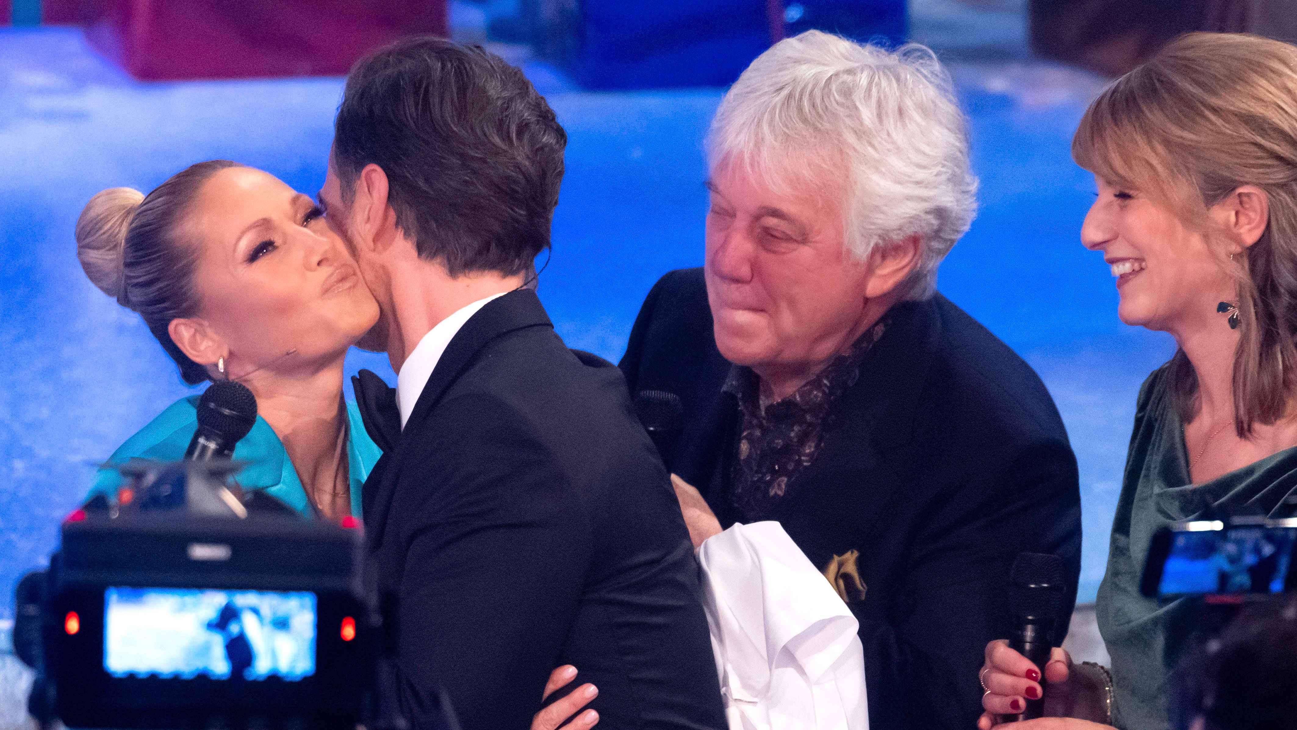 Vereint beim "Adventsfest der 100.000 Lichter" (von links): Helene Fischer, Florian Silbereisen, Rolf Zuckowski und Anuschka Zuckowski.