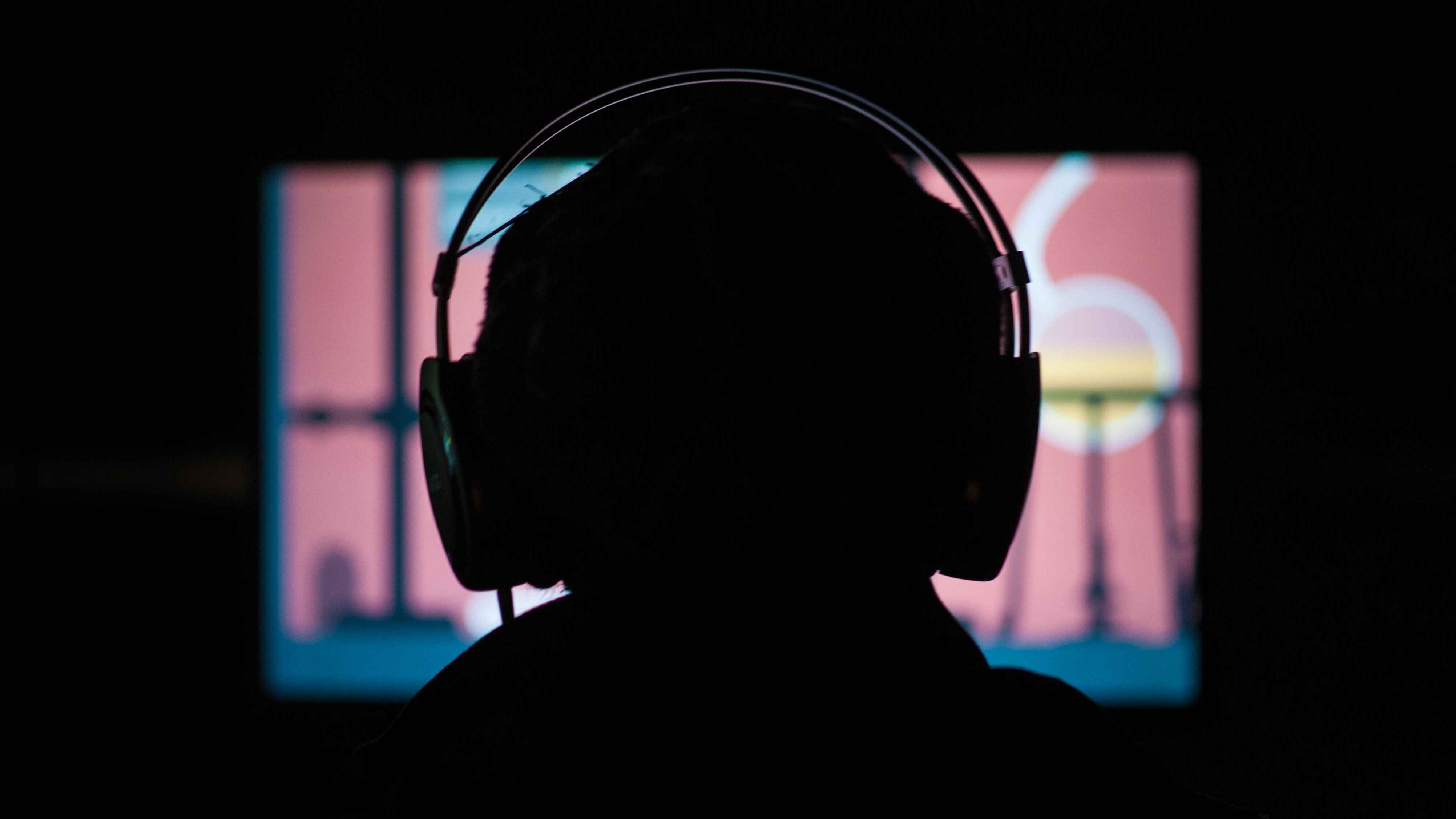 Nimmt Millionenbeträge mit seiner Musik auf Spotify ein: ein anonymer Musiker, dessen Name nun als Johan Röhr bestätigt wurde.