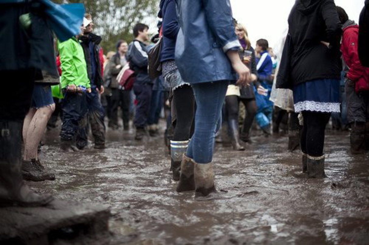 Land unter: Matschige Impression vom MS Dockville 2011