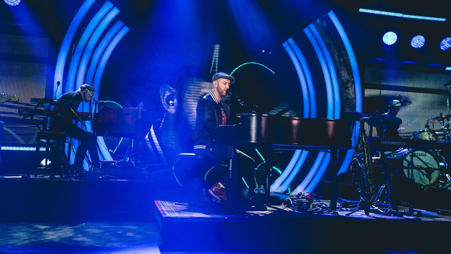 Auf der Bühne beim SWR3 New Pop Festival 2016: Matt Simons und Band