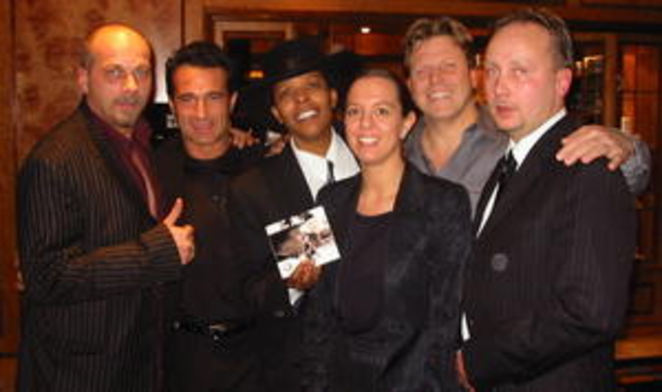 Geschäftspartner und "Friends" (v.l.n.r.): Die MG-Music-SK-Geschäftsführer Franco Silvestrini und Michael Lago, Marla Glen, ihre Managerin Sandra Kaup, Jochen Richert und Rechtsanwalt Igna...