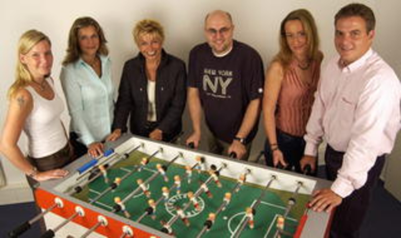 Teilen sich ein Büro (v.l.n.r.): Sandra Aust, Ewa Jagoda, Brigitte Schröder, Mario Papitto, Nina Deckert und Christian Wolff