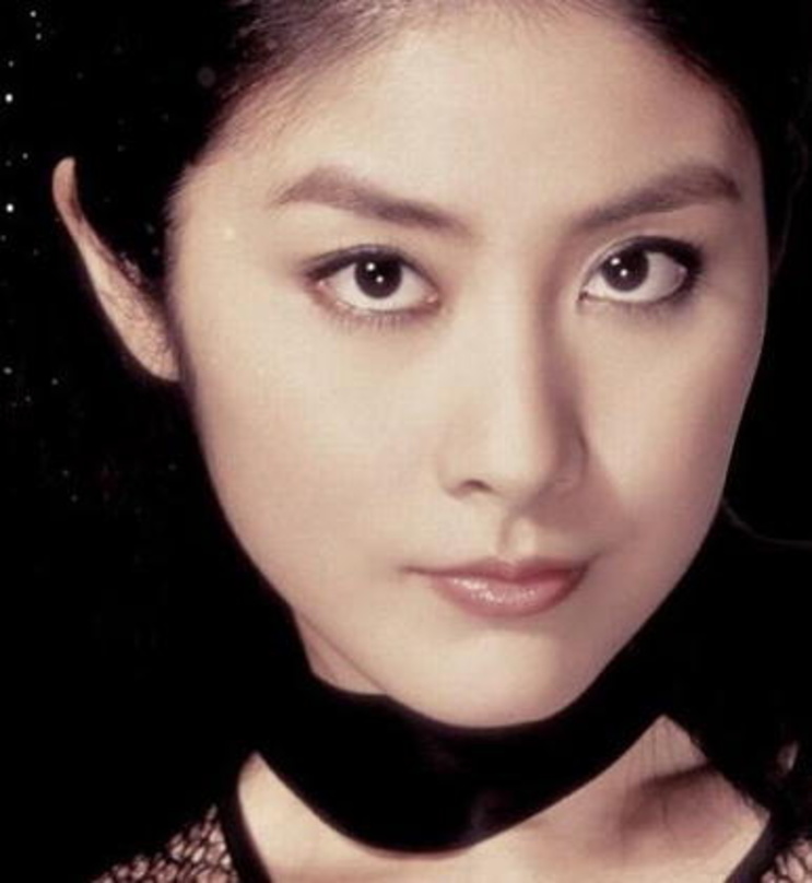 Erstmals auch im legalen Download: China-Star Kelly Chen