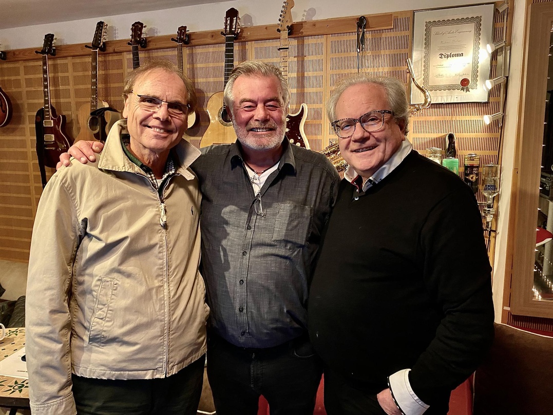 Machten die Zusammenarbeit klar (von links): Jürgen Triebel. Harry Wijnvoord und Walther Kahl