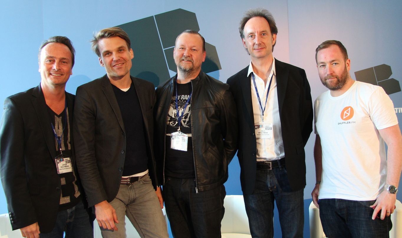 Sprachen über "Old School vs. Nu School" (von links): Jakob Deichmann (Better Brands), Philip Ginthör (Sony Music), Moderator Petri Lunden, Paul Hitchman (Kobalt Label Services) und Stephe...