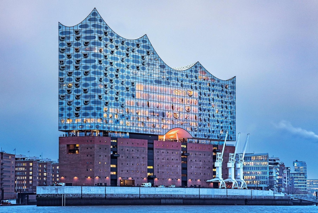 Kommt 2017 als weitere Spielstätte zum Reeperbahn Festival: Die Hamburger Elbphilharmonie