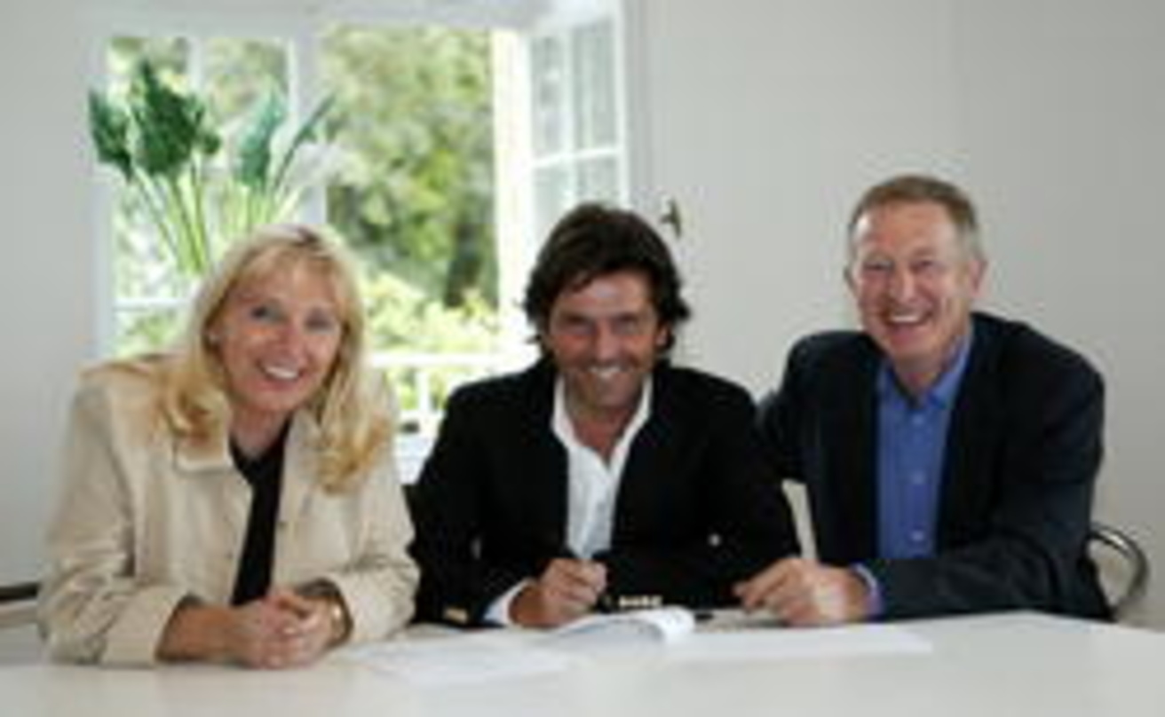 Freuen sich auf gemeinsame Projekte (v.l.n.r.): Gaby Allendorf, Thomas Anders und Alfred Bremm