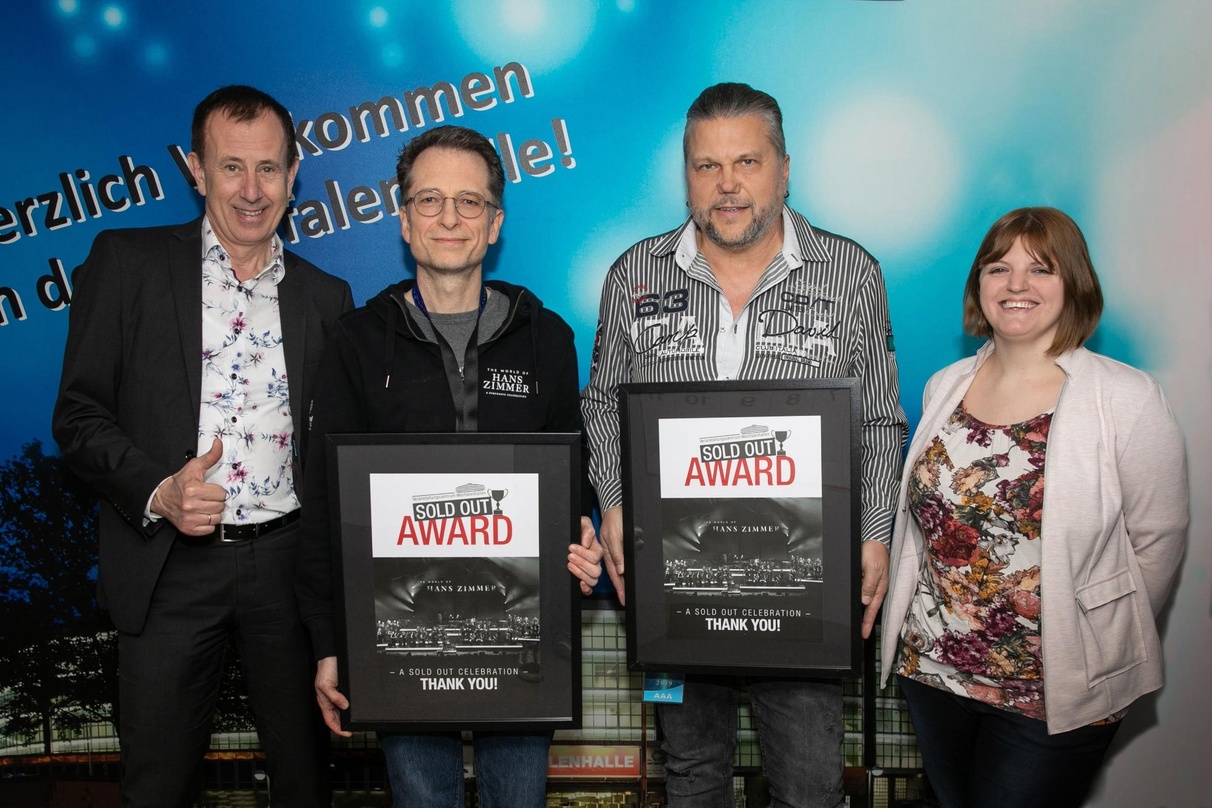 Feierten eine volle Halle (von links: Jochen Meschke, Gavin Greenaway, Jürgen Stoll und Jill Richter