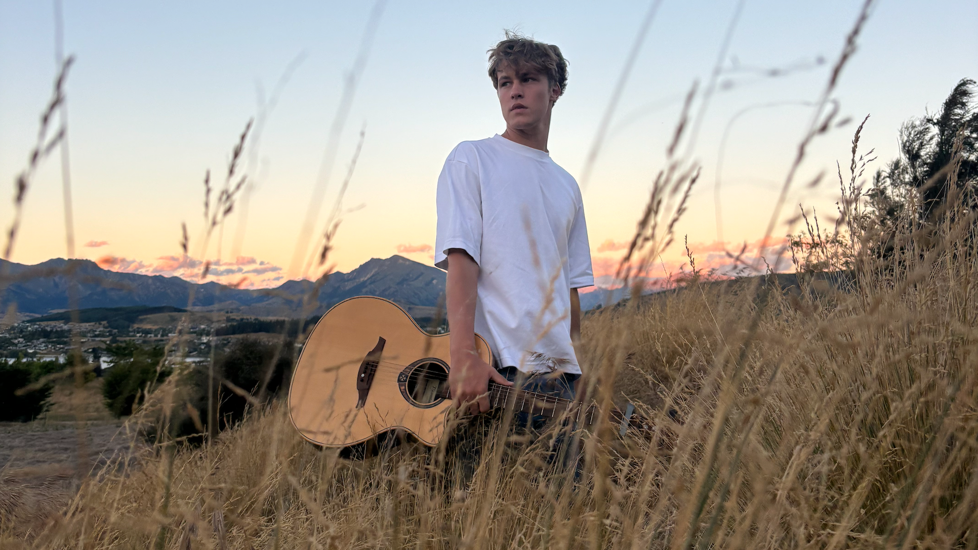 Steht als einer der ersten Acts bei real thing records (rtr) als neuem Label von Universal Music und der Coca-Cola Company unter Vertrag: Max Allais.