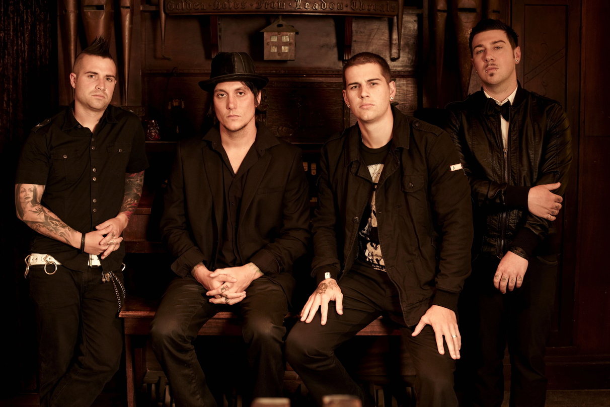 d847a4961bef791c12b544e49f6d37ddb7a689376f3c3cdf49c31d6935fa3fc1 Erstmals auf Platz eins der UK-Album-Charts: Avenged Sevenfold