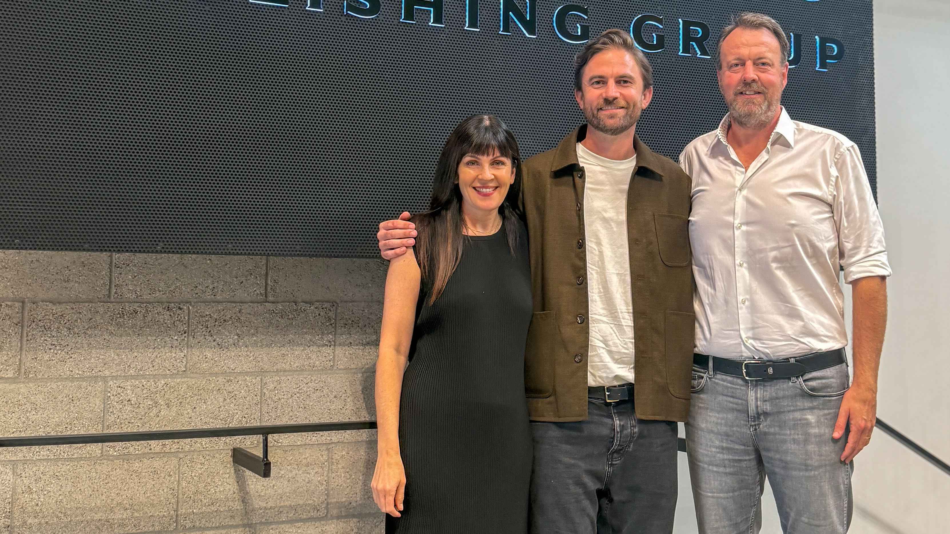 Arbeiten zusammen: Jennifer Knoepfle (Executive Vice President, Head Of U.S. A&R UMPG), Joel Little und Ashley Page (Page 1 Management).
