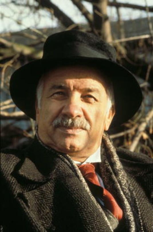 Ein Ständchen für den Jubilar: Armin Mueller-Stahl