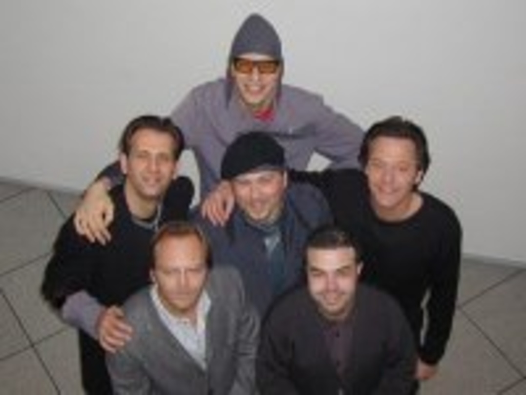 Gründeten Edition Tripublic(v.l.n.r.): Peer Boris Schade (Lichte Schramm & Scheuermann, vorn), Frank Brübach (Legal & Business Affairs Manager EMI Music Publishing), Stefan Schaper und Mat...
