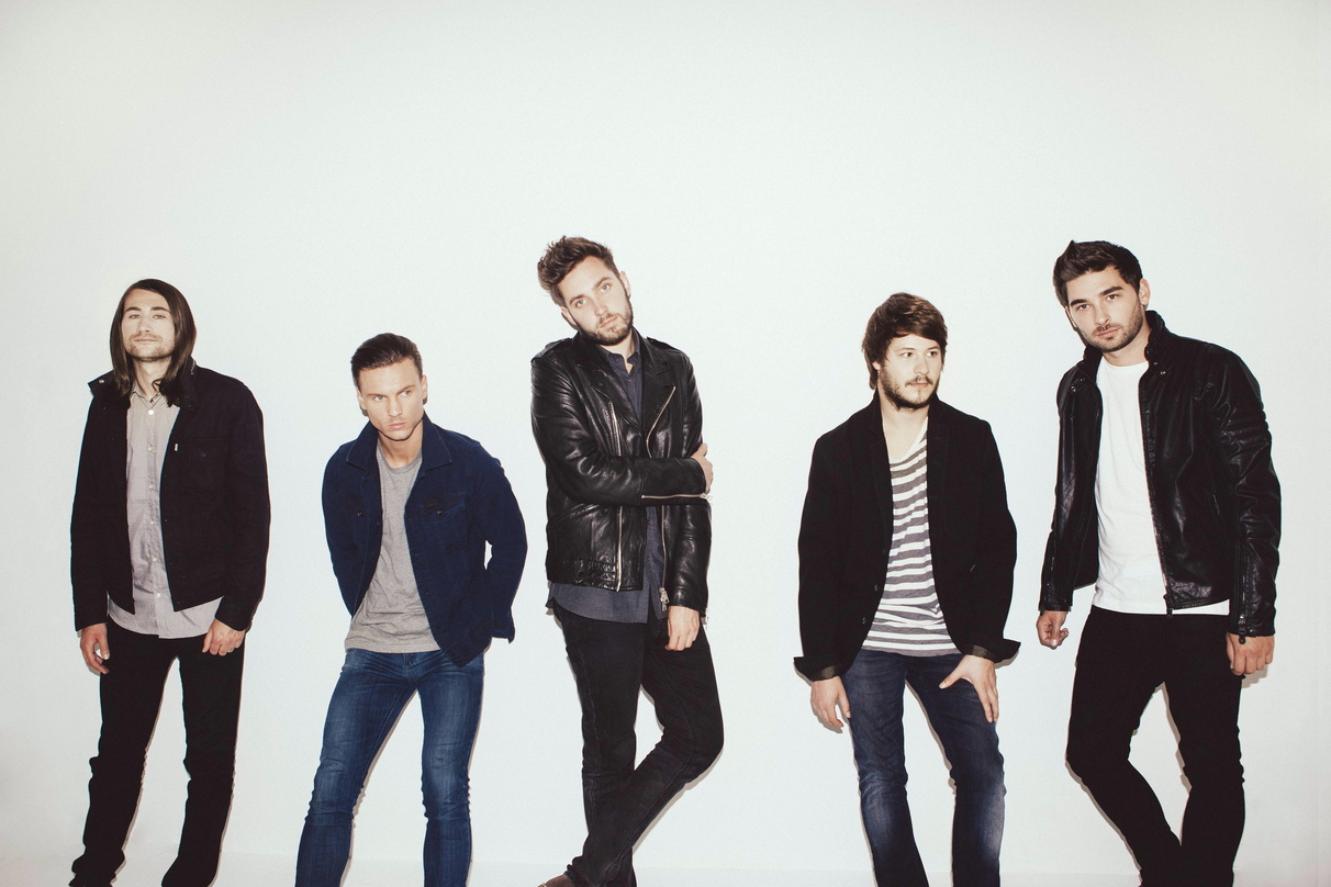 Erobern mit klarem Vorsprung die Charts-Spitze bei den Alben: You Me At Six