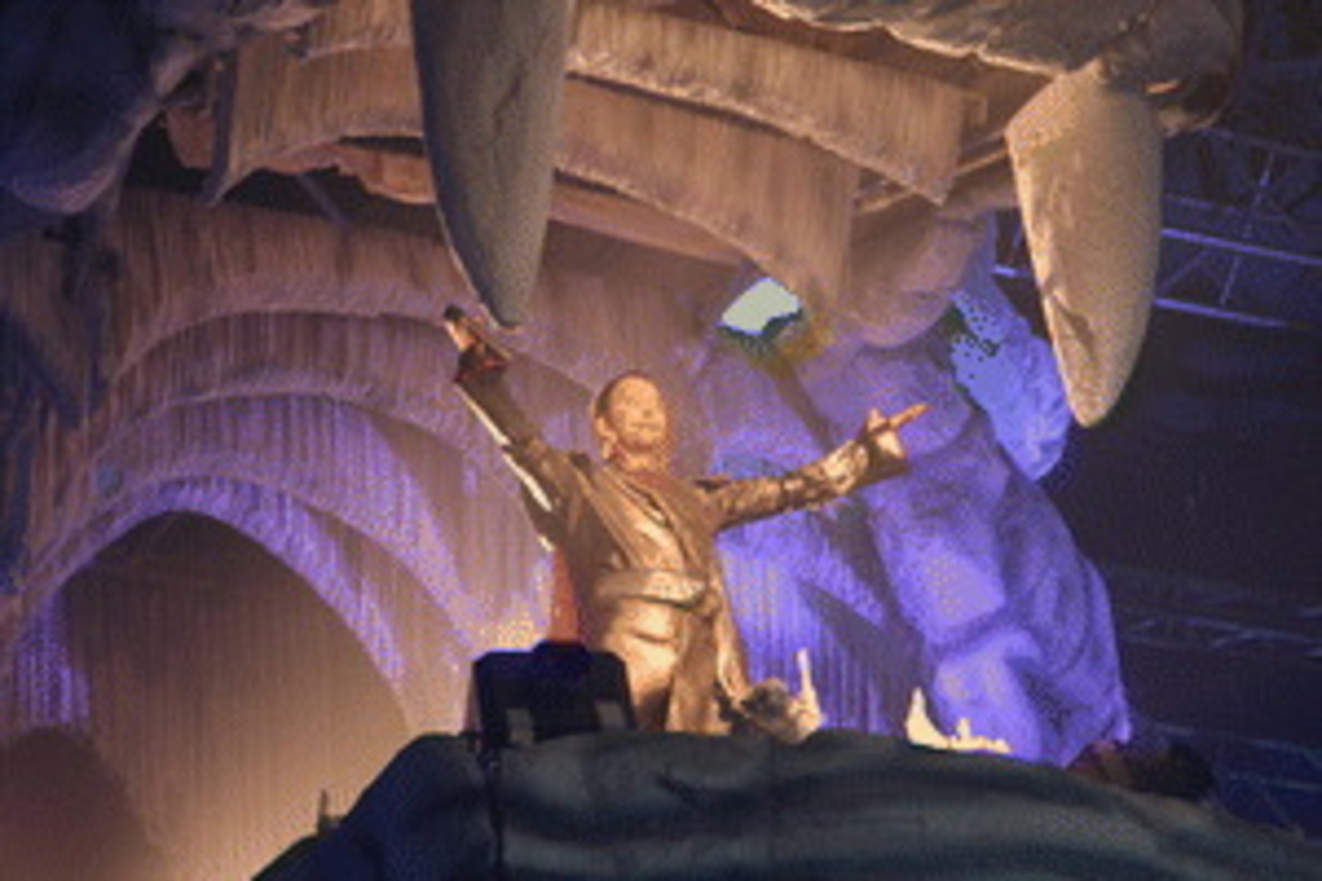 Zufrieden: DJ BoBo