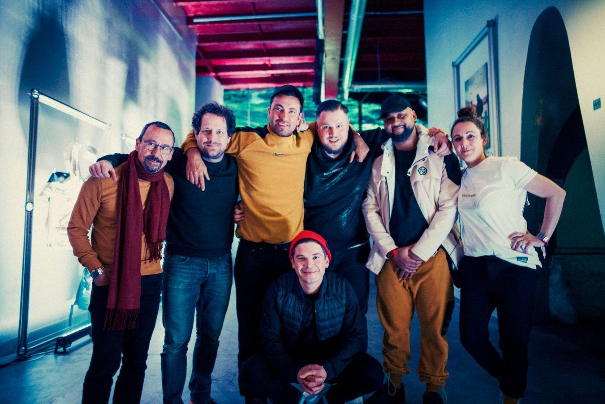 Stellten "Back2Green" in Berlin vor (von links): Klaus Bölitz (Management), Michael Hahn (General Manager Bravado), Marten Laciny (Marteria, Green Berlin), Christian Wolf (Senior Product M...