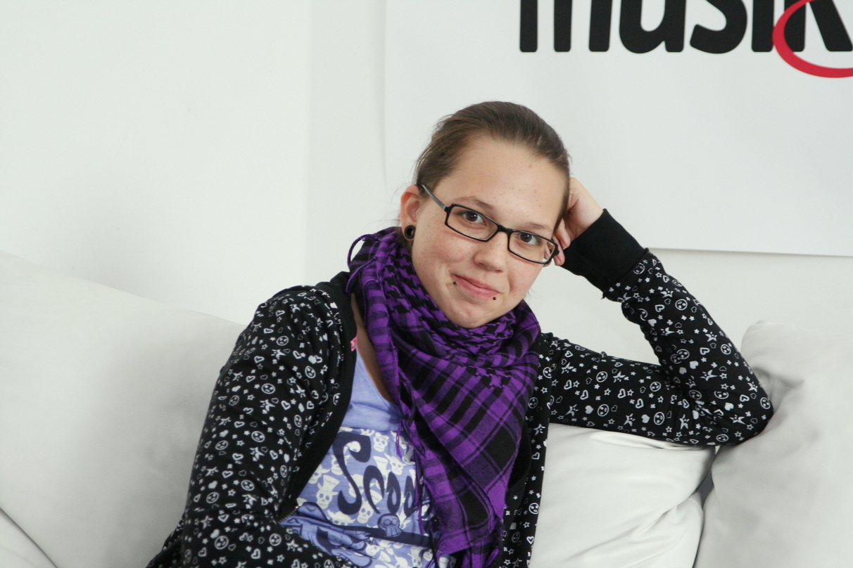 Holt ihre ausgefallenen Konzerte nach: Stefanie Heinzmann, hier bei ihrem Besuch auf der MusikWoche-Couch