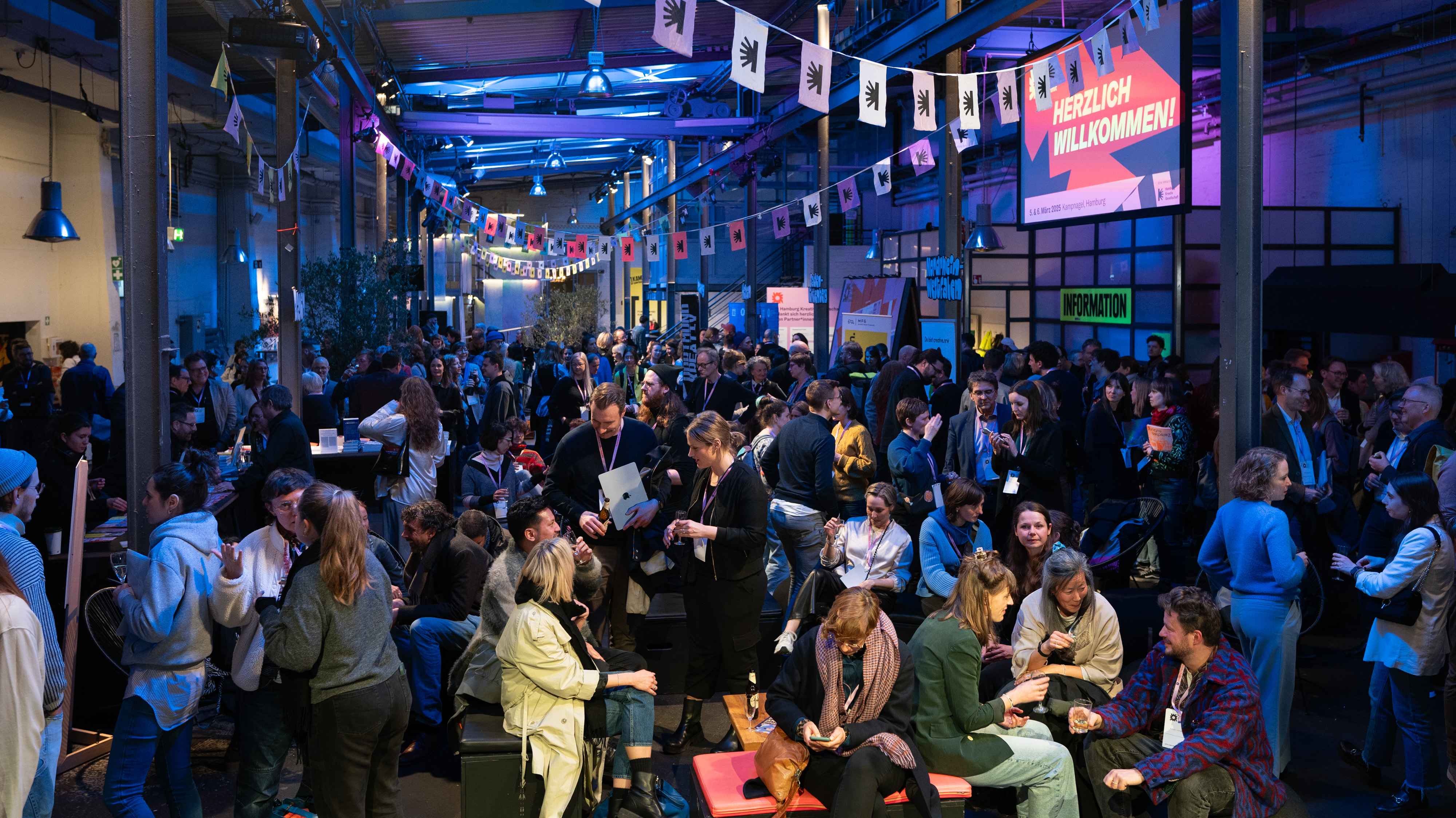 Vernetzen über die Teilbranchen hinweg: Der German Creative Economy Summit zog die gesamte Kreativindustrie an.