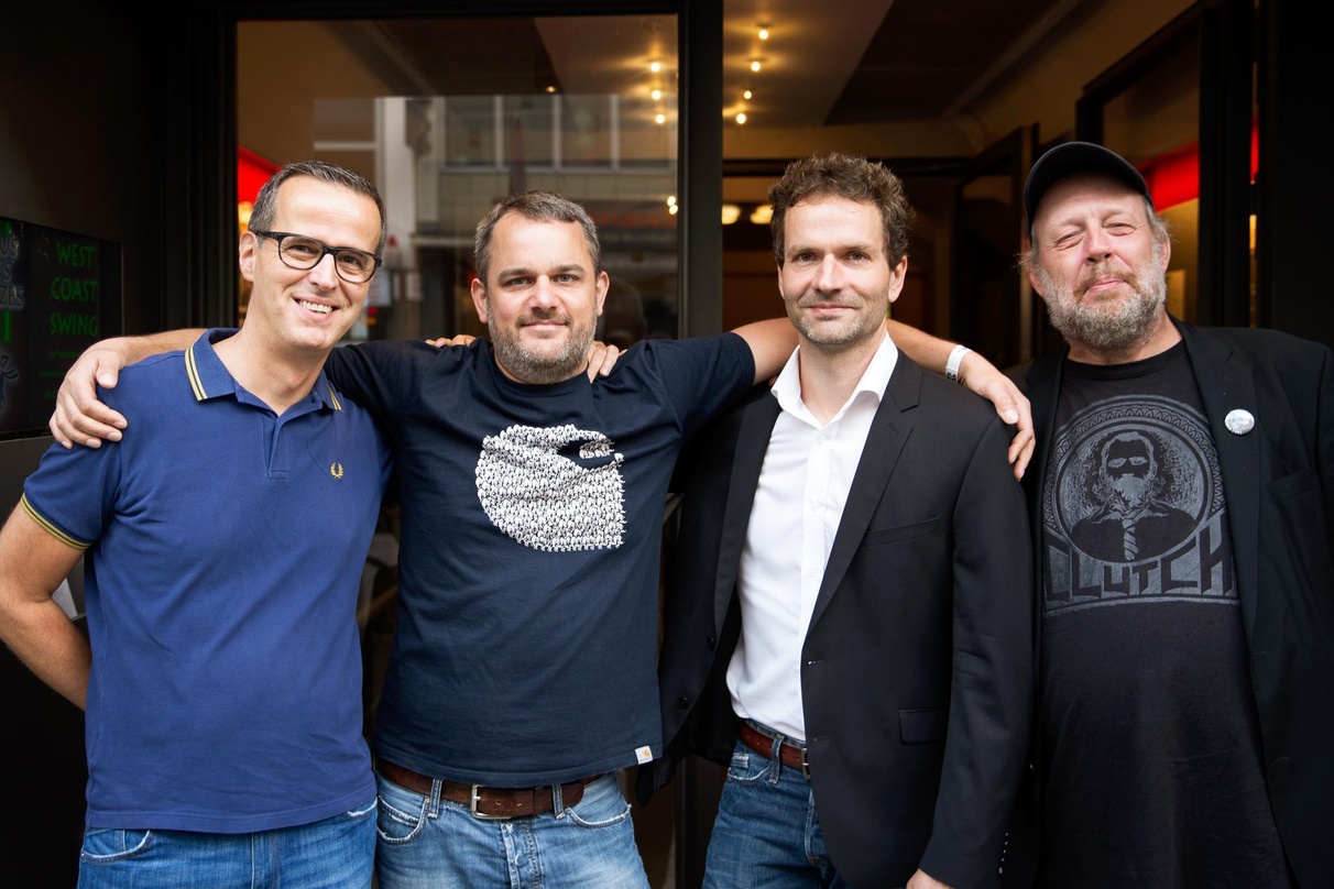 dbf0fc3162582fd805f19e8e6694823496feaba5812a5b32a1354de2a5d95b31 Begrüßten zahlreiche Labelpartner (von links): Frank Stratmann (Managing Director), Holger Schneider (Head Of Digital), Heiko Spaarmann (Head Of Sales) und Matthias Böttcher (Director Sale...