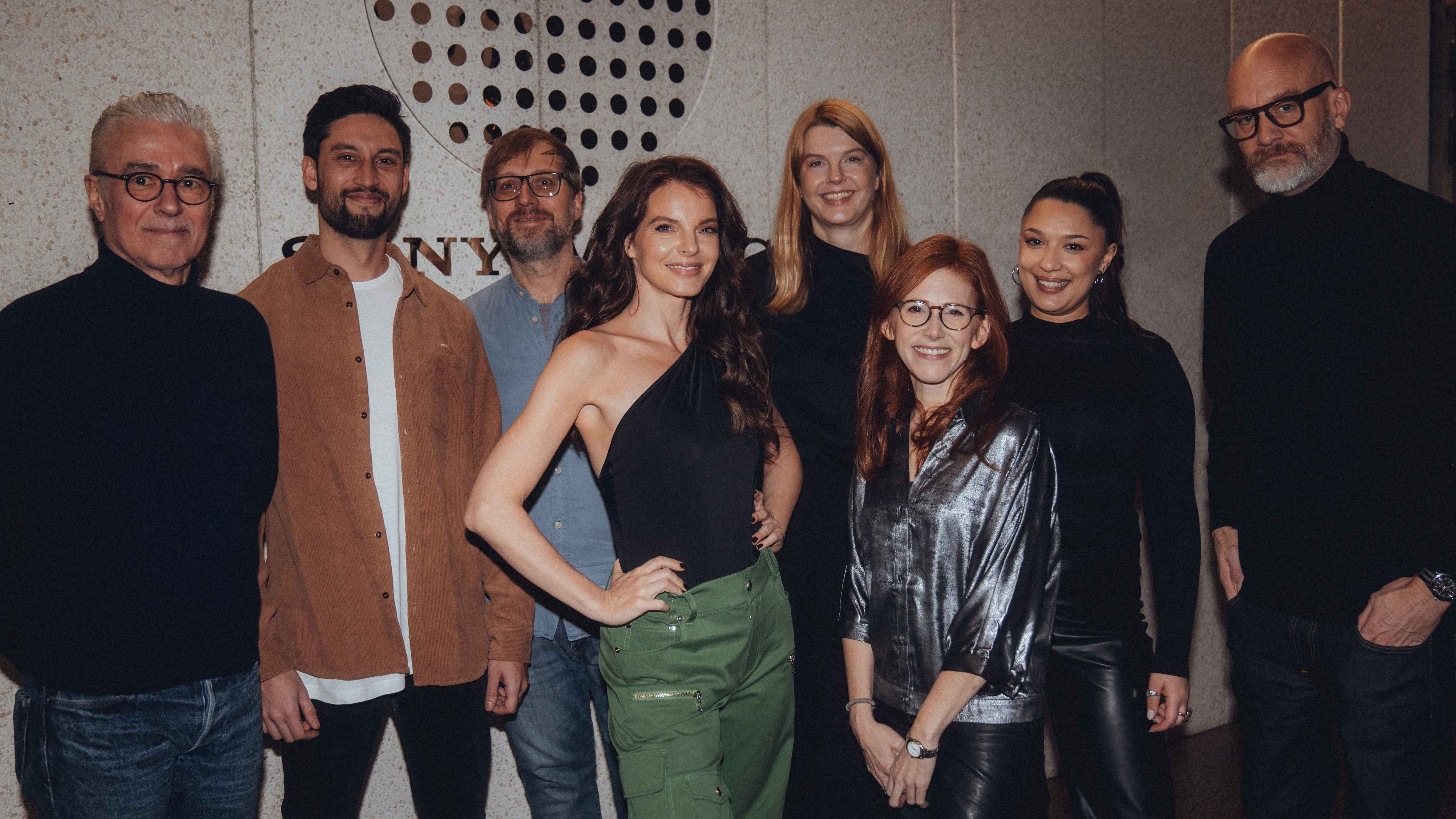 Bei der Präsentation (von links): Willy Ehmann (A&R Seven.One Starwatch), Patrick Demel (Senior Product Manager 1991/Catalog SME), Matthias Lumm (Head Of Music Marketing & Live Entertainme...