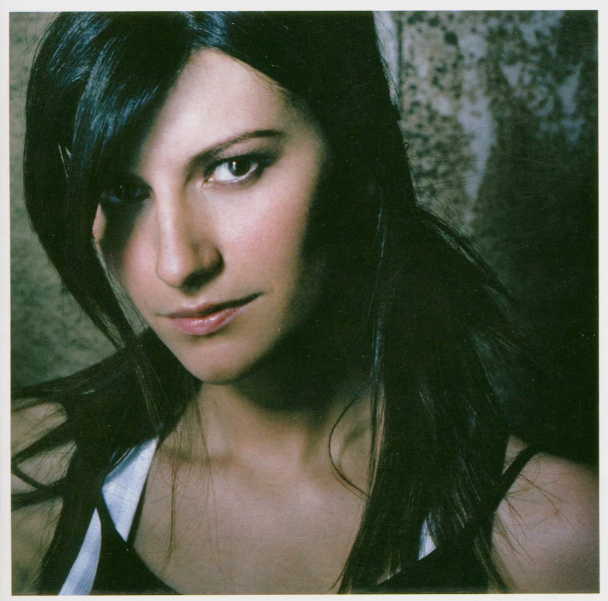 Laura Pausini – Resta In Ascolto