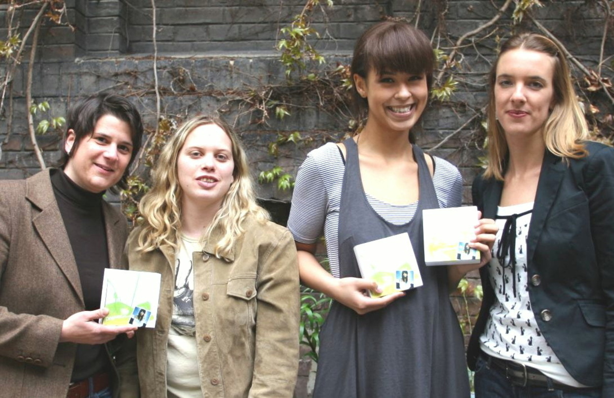 Stellen neue Konfigurationen vor (v.l.n.r.): Stefanie Schöppe (Trademarketing), Petra Hintermayer (Concept & Consulting), Maria Mena und Katrin Kniendl (Senior Product Manager Audio)