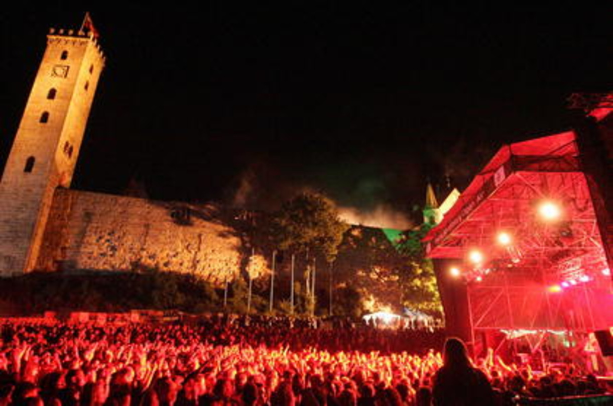 Beste Stimmung auf der Burg Abenberg: Das Feuertanz Festival