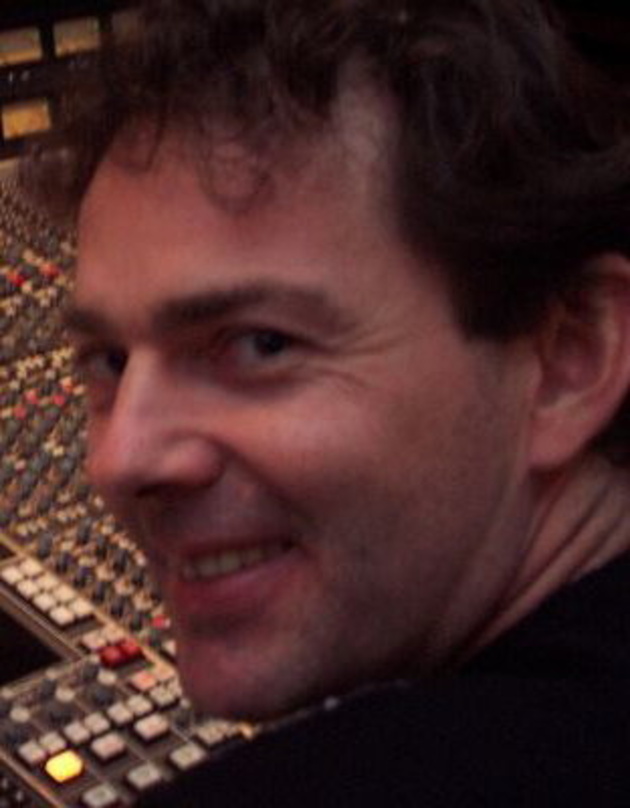Holte mit Valerie einen Amadeus und verlässt nun Sony BMG: David Bronner