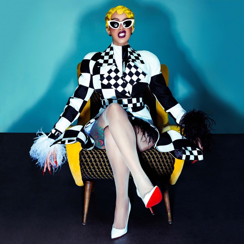 de7d3c4edb15d16d129d9cc3b96c114d2fd4efe7eabc21d30f31dc76bd7d7c3c Nimmt auf dem Thron der US-Longplaycharts Platz: Cardi B