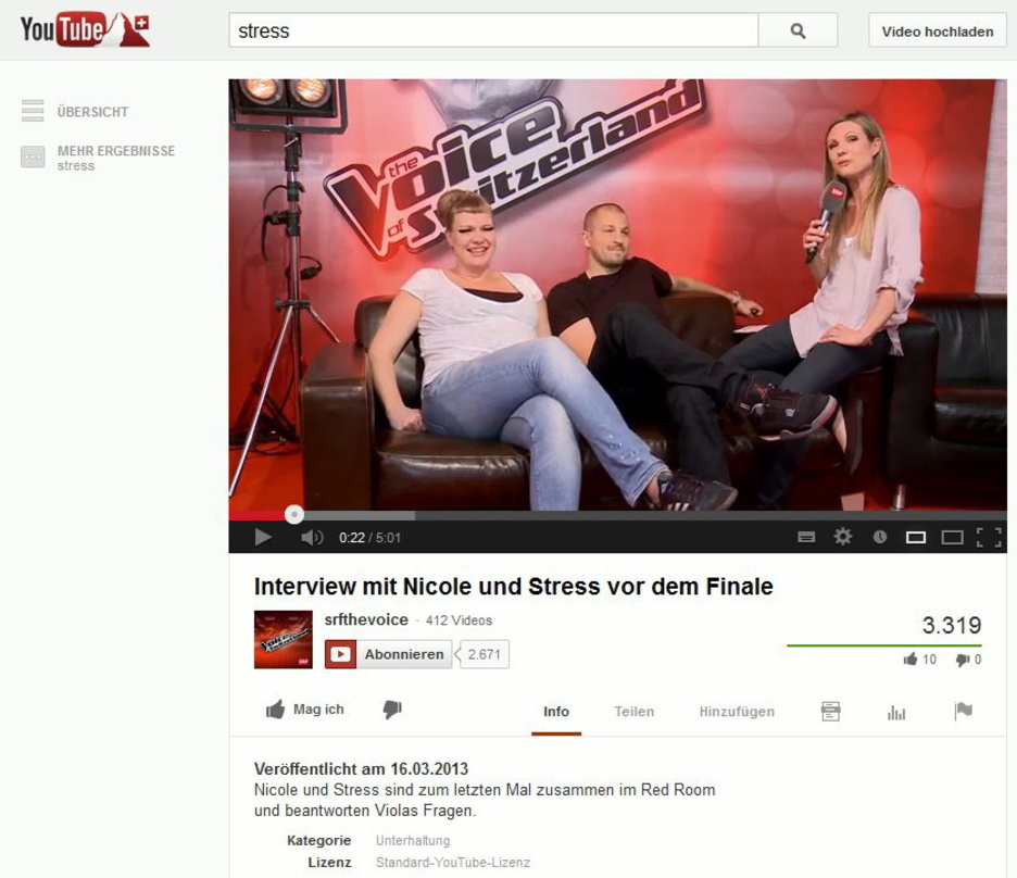Auf der schweizerischen YouTube-Plattform: Die "The Voice"-Kandidatin Nicole und Juror Stress im Gespräch mit Backstage-Moderatorin Viola Tami