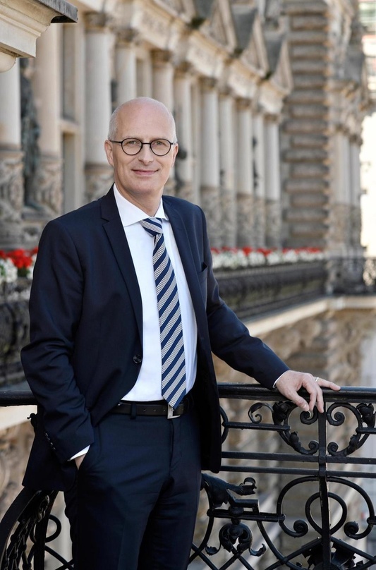 Begrüßte die Musikwirtschaft wieder im Hamburger Rathaus: Bürgermeiste Peter Tschentscher