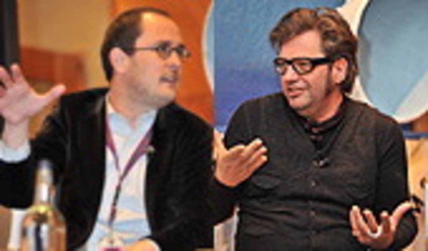 Diskutierten in London: Vincent van Quickenborne Sprecher der belgischen Regierung für kulturelle Angelegenheiten und Eric van Eerdenburg von Mojo Concerts