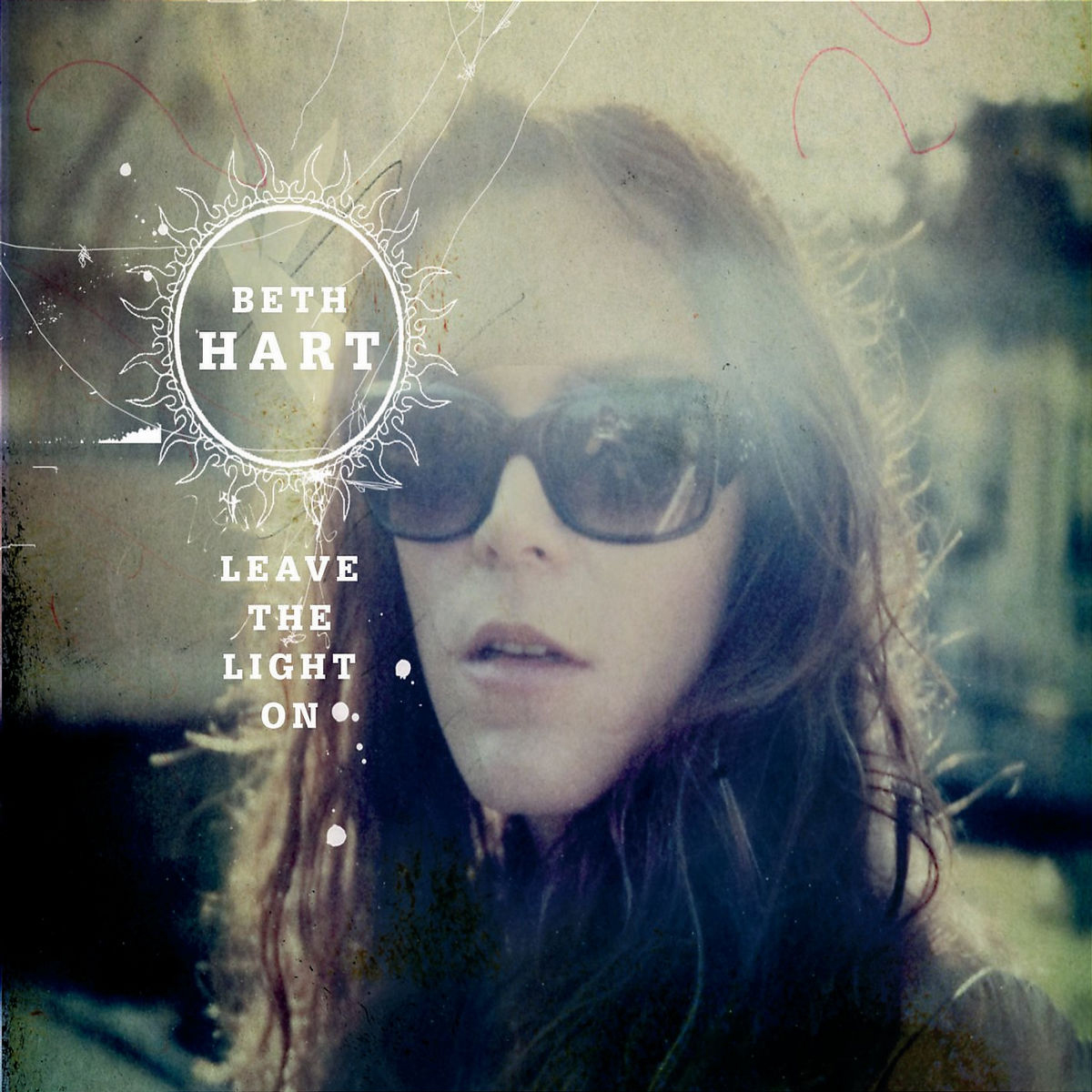 Beth Hart – Leave The Light On